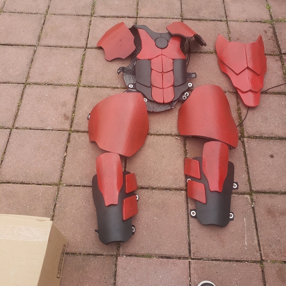 Red Lantern Cosplay Costume - Picture 6 of 8